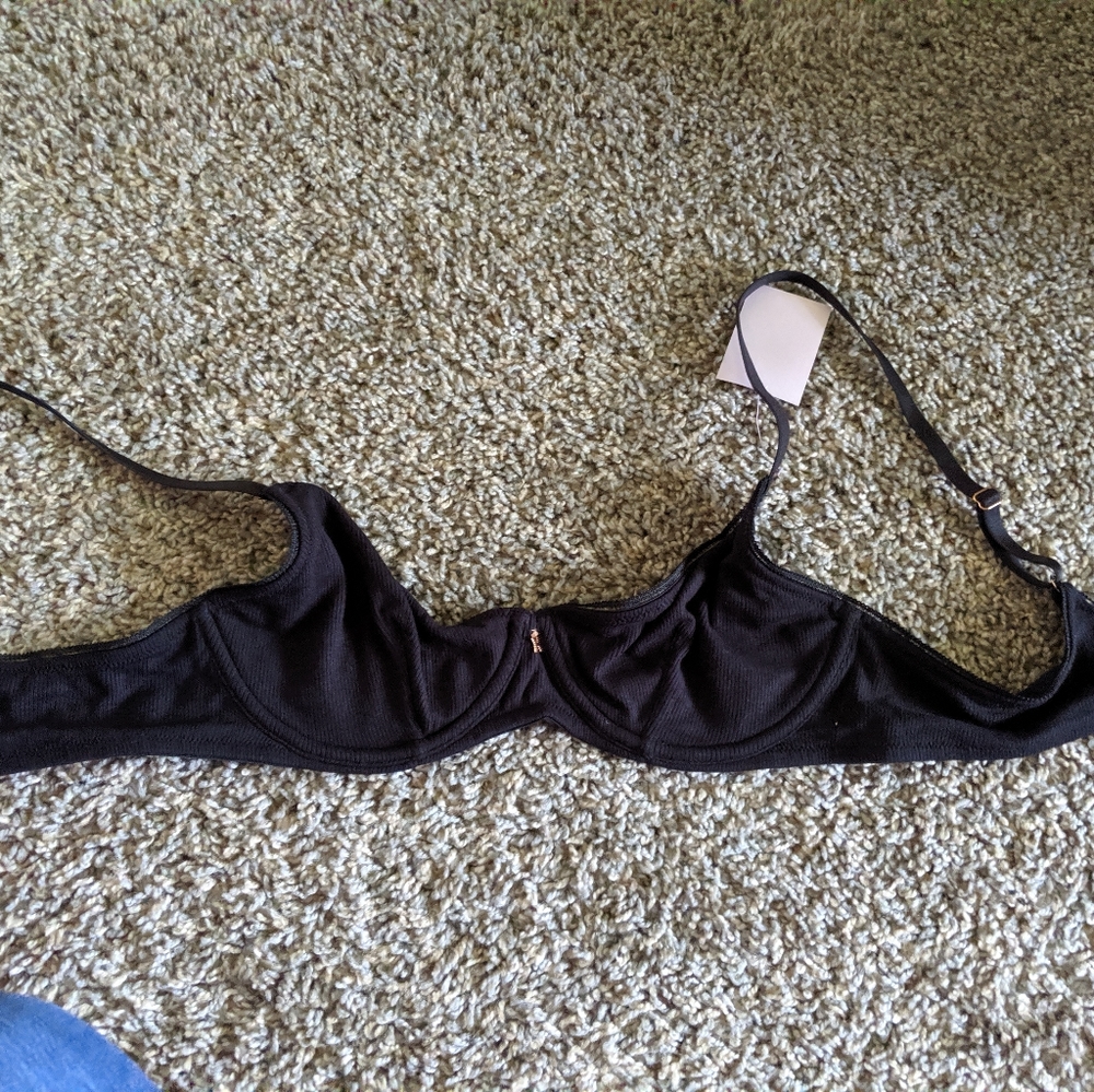COPY - Last sale price. Savage x Fenty bra